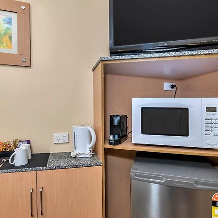 Econo Lodge Karratha Buitenkant foto