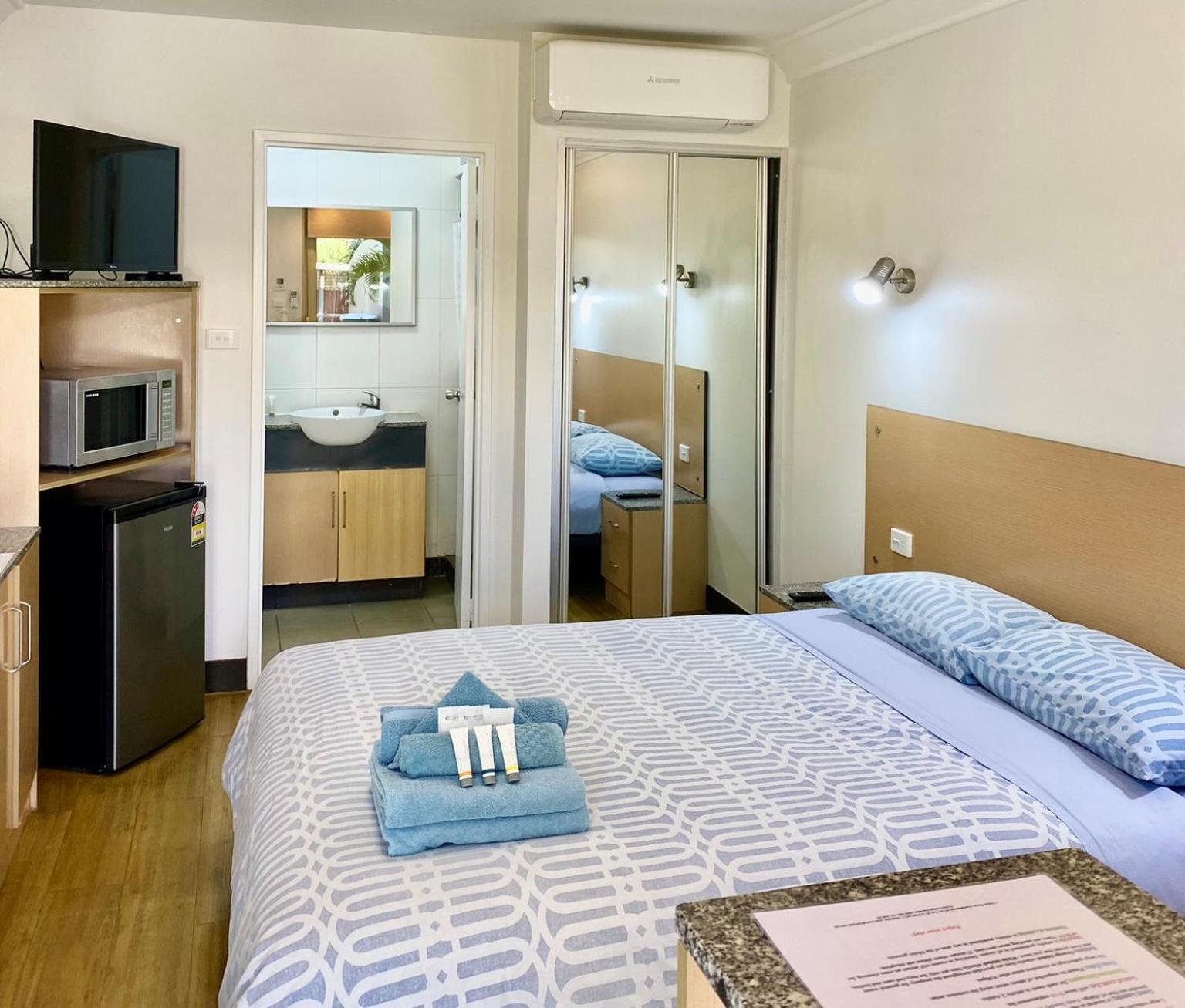 Econo Lodge Karratha Buitenkant foto