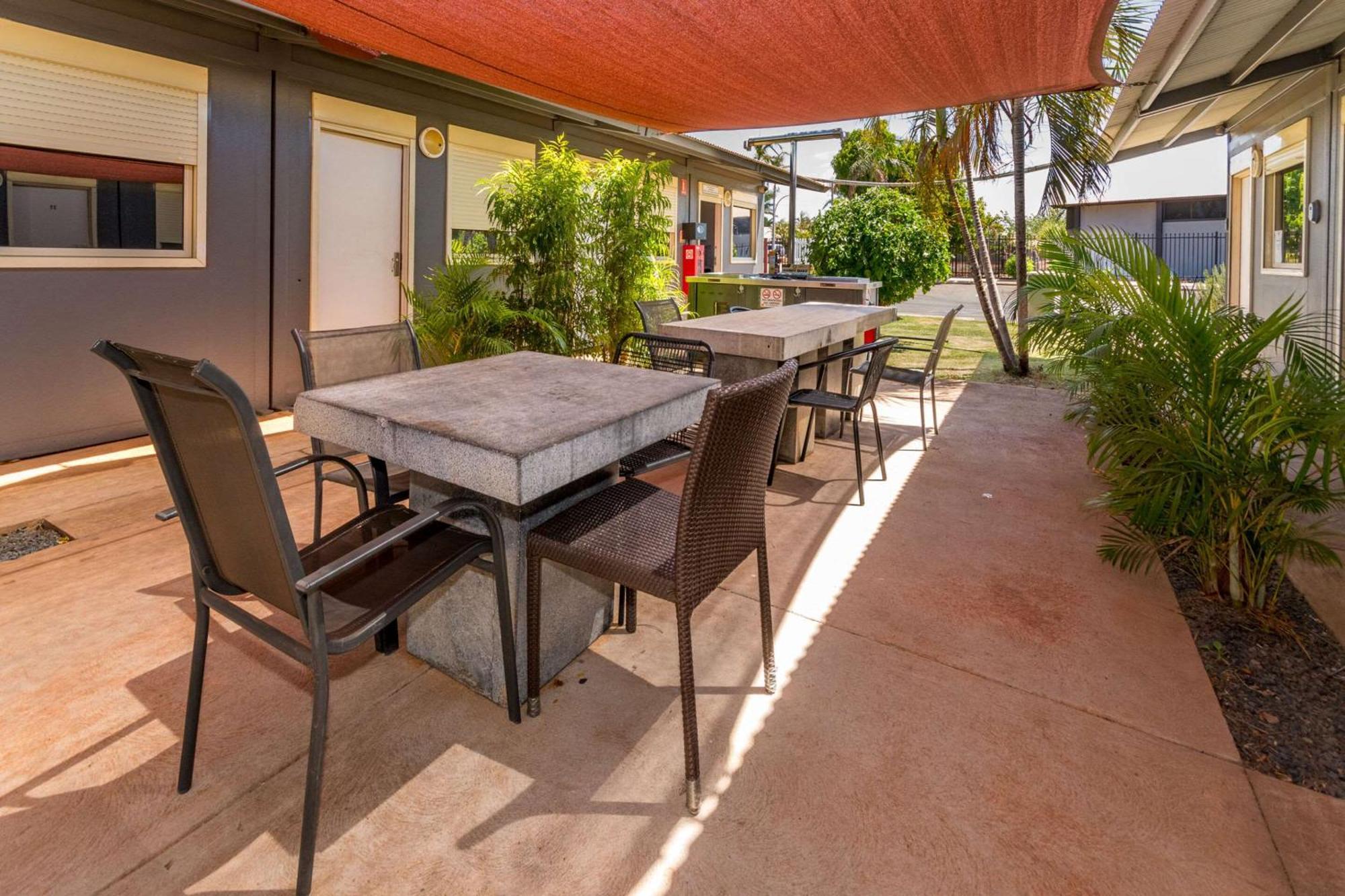 Econo Lodge Karratha Buitenkant foto