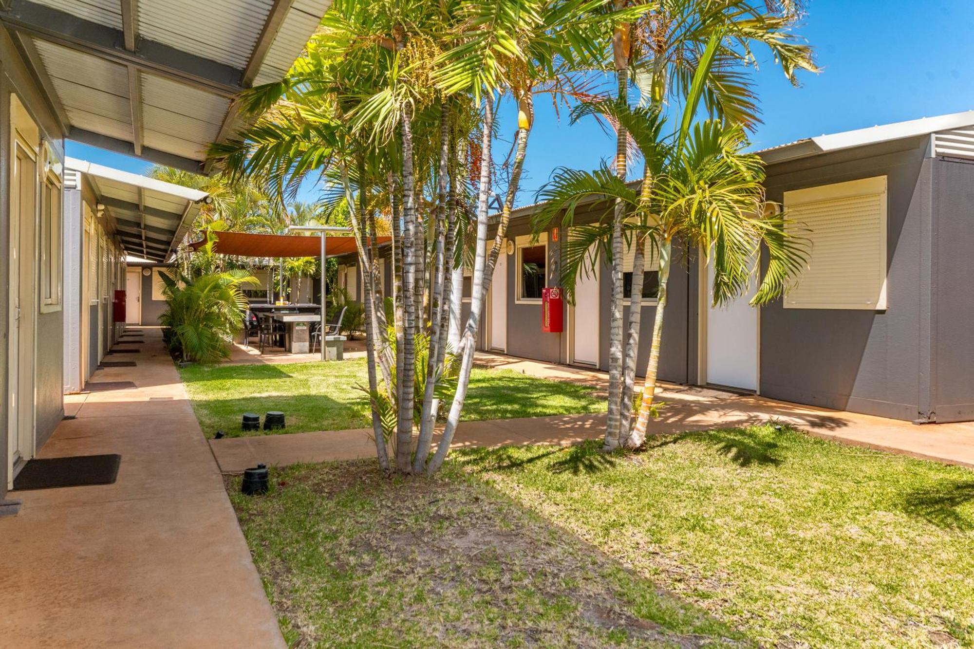 Econo Lodge Karratha Buitenkant foto